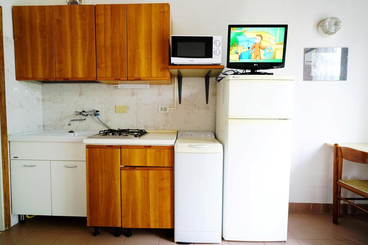 Bungalow Logonovo ลิโดดิสปีนา ภายนอก รูปภาพ